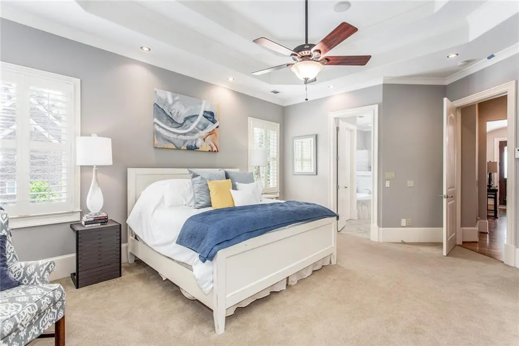 671 Windsor Parkway Ne, Atlanta, Georgia 30342, 5 Bedrooms Bedrooms, ,4 BathroomsBathrooms,Residential,Sold,671 Windsor Parkway Ne,6557240