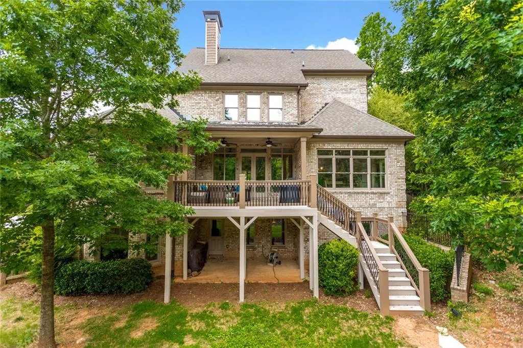 671 Windsor Parkway Ne, Atlanta, Georgia 30342, 5 Bedrooms Bedrooms, ,4 BathroomsBathrooms,Residential,Sold,671 Windsor Parkway Ne,6557240