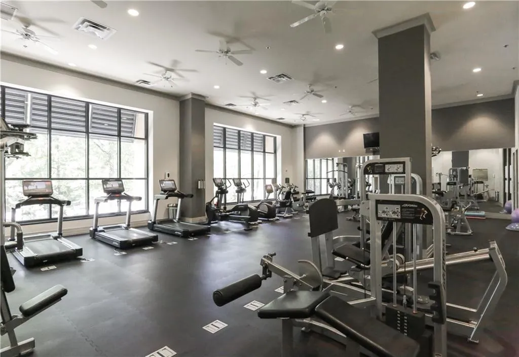 3040 Peachtree Road Nw Unit 713, Atlanta, Georgia 30305, 1 Bedroom Bedrooms, ,1 BathroomBathrooms,Residential,For Sale,3040 Peachtree Road Nw Unit 713,7566856