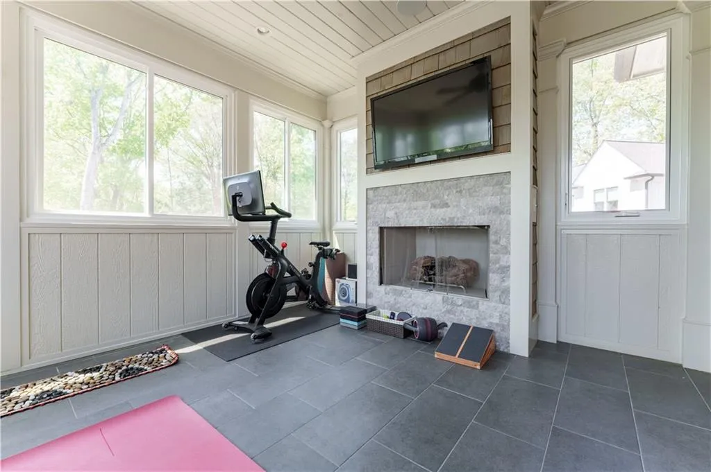 Sunroom off primary