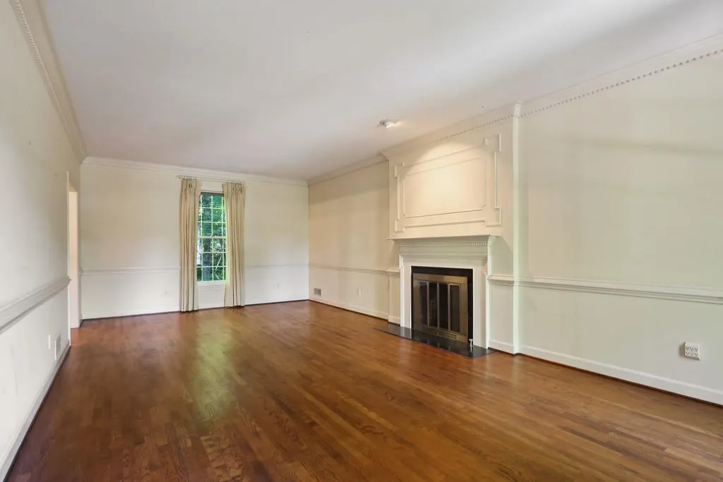 6245 River Chase Circle, Sandy Springs, Georgia 30328, 6 Bedrooms Bedrooms, ,4 BathroomsBathrooms,Residential,Sold,6245 River Chase Circle,6547391