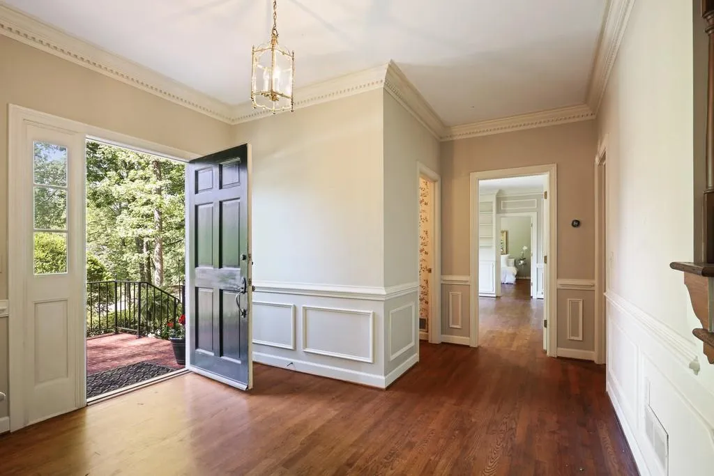 6245 River Chase Circle, Sandy Springs, Georgia 30328, 6 Bedrooms Bedrooms, ,4 BathroomsBathrooms,Residential,Sold,6245 River Chase Circle,6547391
