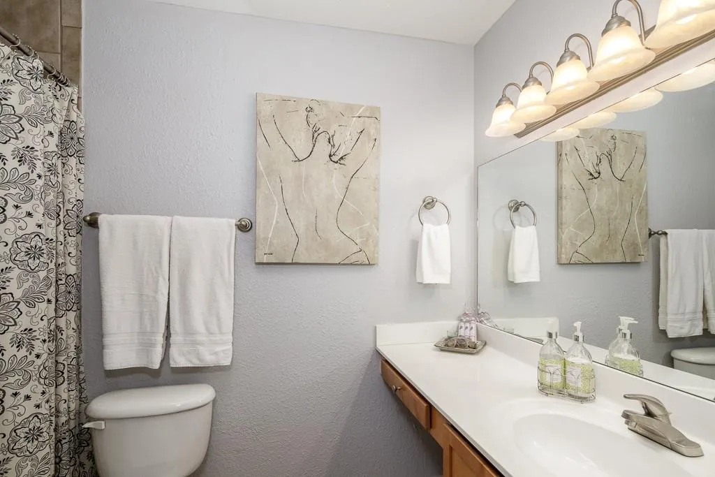 145 N River Drive Unit G, Sandy Springs, Georgia 30350, 2 Bedrooms Bedrooms, ,2 BathroomsBathrooms,Residential,Sold,145 N River Drive Unit G,6508112