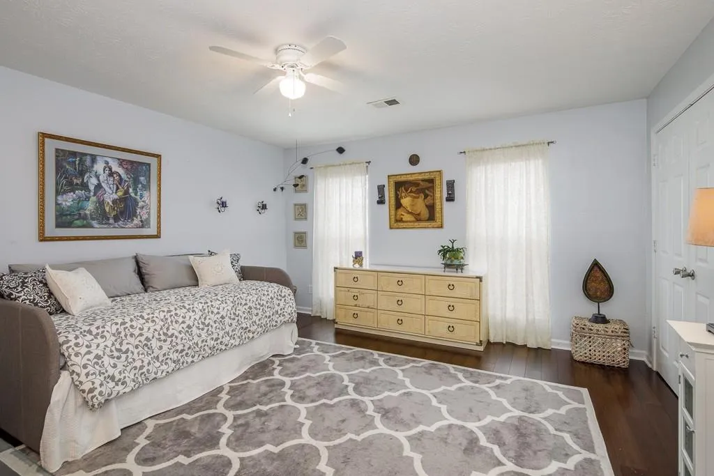 145 N River Drive Unit G, Sandy Springs, Georgia 30350, 2 Bedrooms Bedrooms, ,2 BathroomsBathrooms,Residential,Sold,145 N River Drive Unit G,6508112