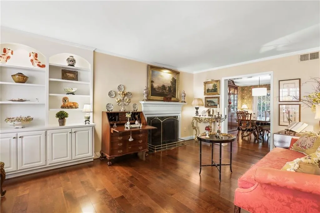 5400 Roswell Road Unit I 2, Sandy Springs, Georgia 30342, 2 Bedrooms Bedrooms, ,2 BathroomsBathrooms,Residential,Sold,5400 Roswell Road Unit I 2,6972456 5400 Roswell Road Unit I 2, Sandy Springs, Georgia 30342, 2 Bedrooms Bedrooms, ,2 BathroomsBathrooms,Residential,Sold,5400 Roswell Road Unit I 2,6972456