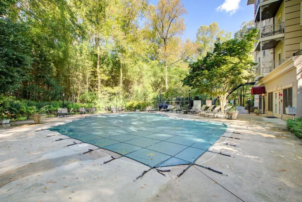 2865 Lenox Road Ne, Atlanta, Georgia 30324, 2 Bedrooms Bedrooms, ,2 BathroomsBathrooms,Residential,For Sale,2865 Lenox Road Ne,7630529