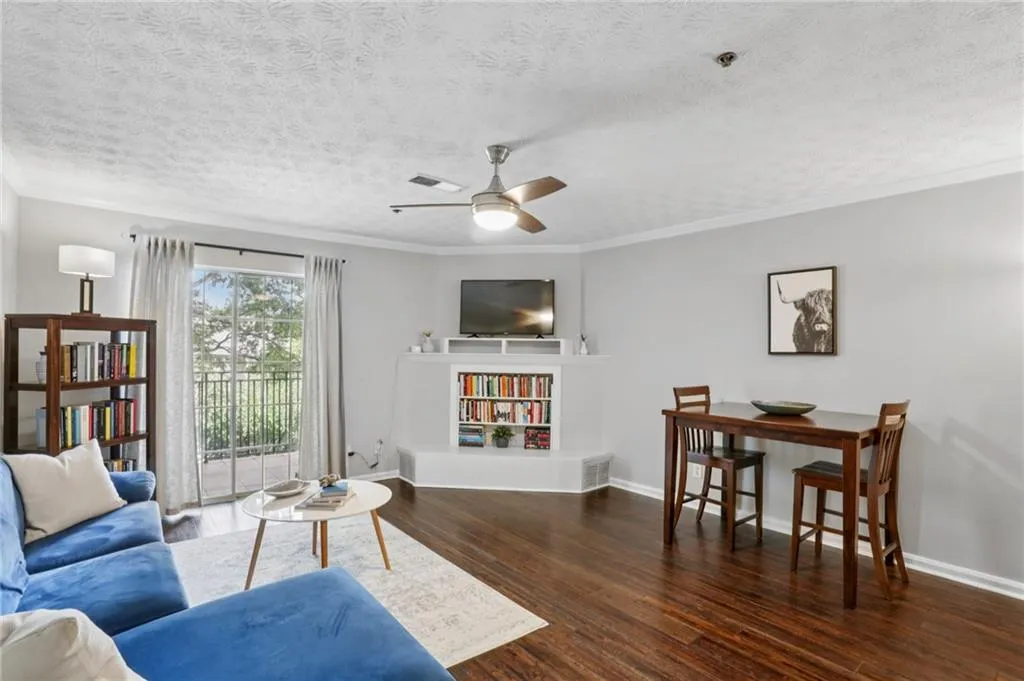 970 Sidney Marcus Boulevard Ne Unit 2115, Atlanta, Georgia 30324, 1 Bedroom Bedrooms, ,1 BathroomBathrooms,Residential,For Sale,970 Sidney Marcus Boulevard Ne Unit 2115,7625007