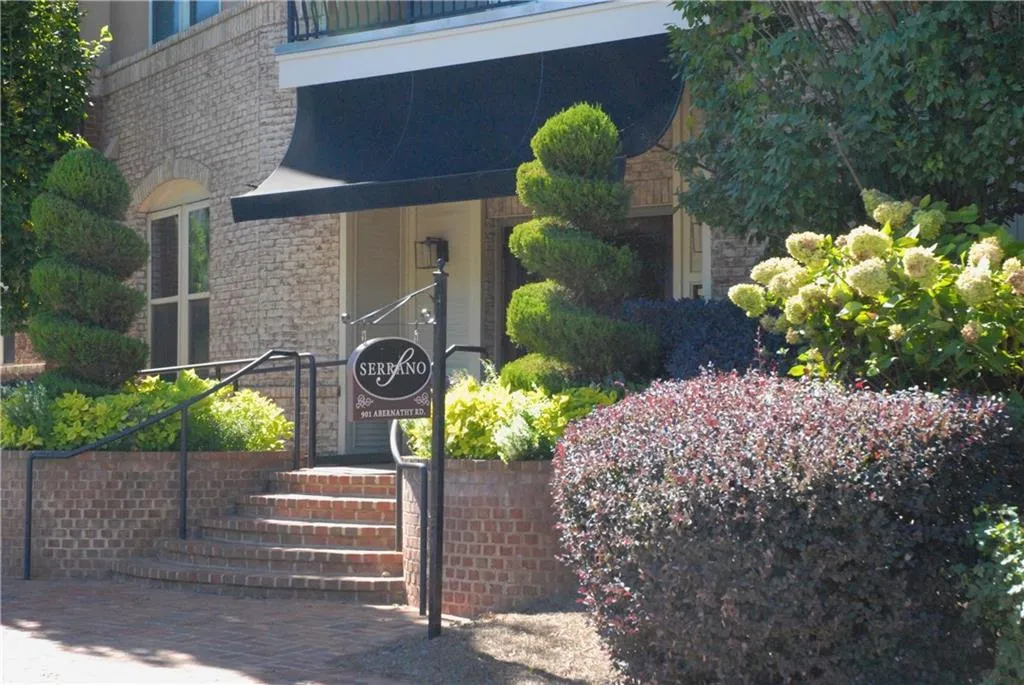 901 Abernathy Road Ne Unit 2120, Sandy Springs, Georgia 30328, 2 Bedrooms Bedrooms, ,2 BathroomsBathrooms,Residential,Sold,901 Abernathy Road Ne Unit 2120,5761771