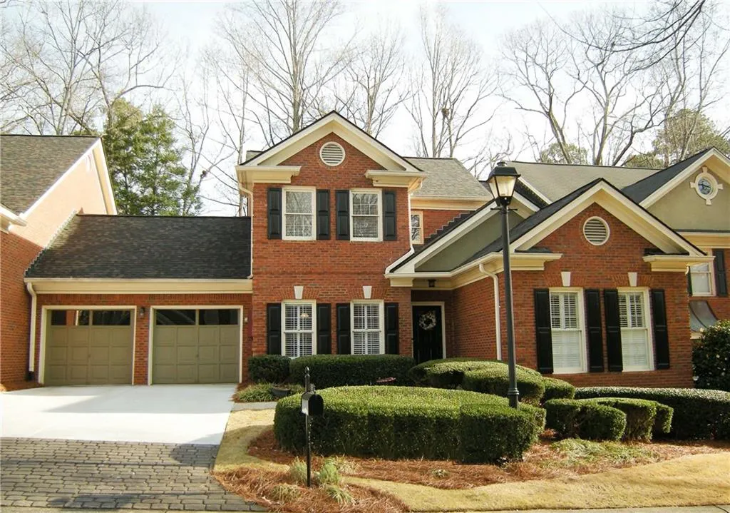 7155 Roswell Road Unit 5, Atlanta, Georgia 30328, 3 Bedrooms Bedrooms, ,2 BathroomsBathrooms,Residential,Sold,7155 Roswell Road Unit 5,6992957 7155 Roswell Road Unit 5, Atlanta, Georgia 30328, 3 Bedrooms Bedrooms, ,2 BathroomsBathrooms,Residential,Sold,7155 Roswell Road Unit 5,6992957