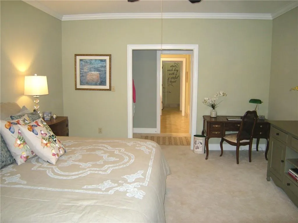 7155 Roswell Road Unit 5, Atlanta, Georgia 30328, 3 Bedrooms Bedrooms, ,2 BathroomsBathrooms,Residential,Sold,7155 Roswell Road Unit 5,6992957 7155 Roswell Road Unit 5, Atlanta, Georgia 30328, 3 Bedrooms Bedrooms, ,2 BathroomsBathrooms,Residential,Sold,7155 Roswell Road Unit 5,6992957