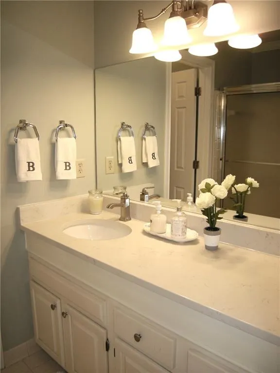 7155 Roswell Road Unit 5, Atlanta, Georgia 30328, 3 Bedrooms Bedrooms, ,2 BathroomsBathrooms,Residential,Sold,7155 Roswell Road Unit 5,6992957 7155 Roswell Road Unit 5, Atlanta, Georgia 30328, 3 Bedrooms Bedrooms, ,2 BathroomsBathrooms,Residential,Sold,7155 Roswell Road Unit 5,6992957