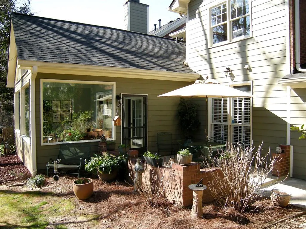 7155 Roswell Road Unit 5, Atlanta, Georgia 30328, 3 Bedrooms Bedrooms, ,2 BathroomsBathrooms,Residential,Sold,7155 Roswell Road Unit 5,6992957 7155 Roswell Road Unit 5, Atlanta, Georgia 30328, 3 Bedrooms Bedrooms, ,2 BathroomsBathrooms,Residential,Sold,7155 Roswell Road Unit 5,6992957