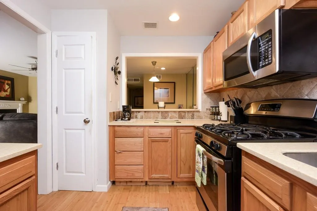 503 River Run Drive Unit -, Atlanta, Georgia 30350, 1 Bedroom Bedrooms, ,1 BathroomBathrooms,Residential,Sold,503 River Run Drive Unit -,5713169