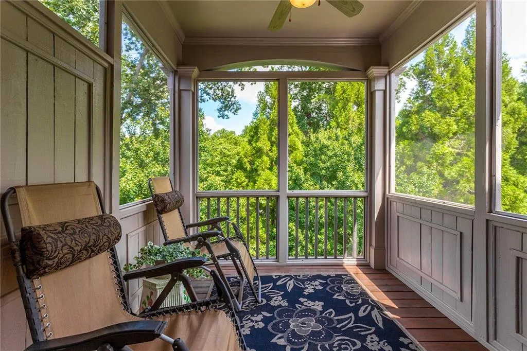 1130 Charles Towne Square, Sandy Springs, Georgia 30328, 4 Bedrooms Bedrooms, ,3 BathroomsBathrooms,Residential,Sold,1130 Charles Towne Square,6767314
