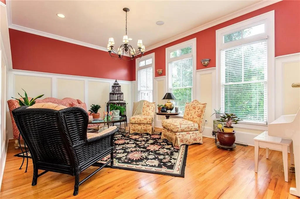 1130 Charles Towne Square, Sandy Springs, Georgia 30328, 4 Bedrooms Bedrooms, ,3 BathroomsBathrooms,Residential,Sold,1130 Charles Towne Square,6767314