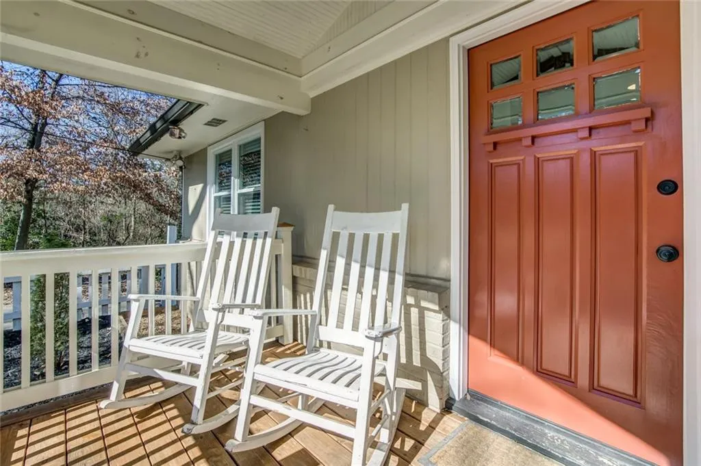 1911 La Dawn Lane Nw, Atlanta, Georgia 30318, 2 Bedrooms Bedrooms, ,1 BathroomBathrooms,Residential,Sold,1911 La Dawn Lane Nw,6124085