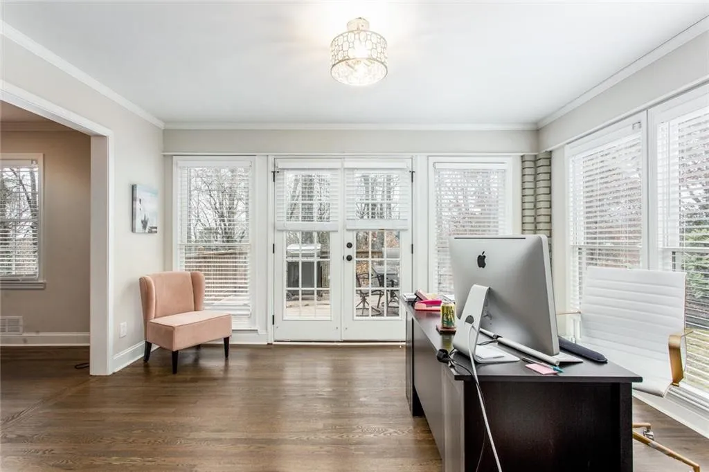 6410 Colewood Court Nw, Atlanta, Georgia 30328, 4 Bedrooms Bedrooms, ,3 BathroomsBathrooms,Residential,Sold,6410 Colewood Court Nw,6122763