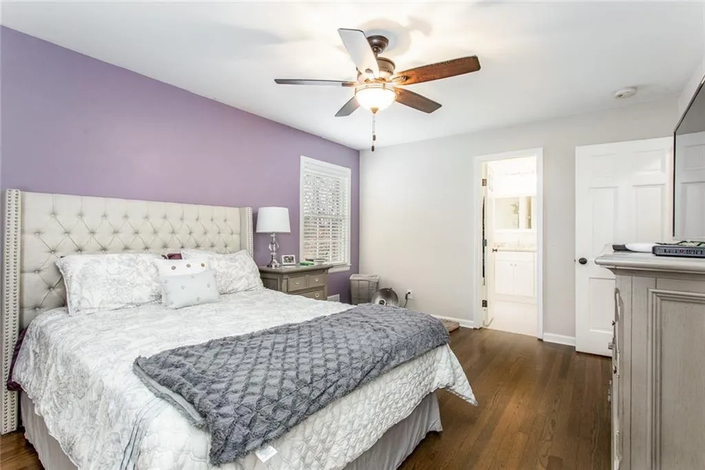 6410 Colewood Court Nw, Atlanta, Georgia 30328, 4 Bedrooms Bedrooms, ,3 BathroomsBathrooms,Residential,Sold,6410 Colewood Court Nw,6122763