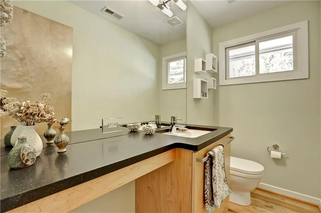 245 Colewood Way, Sandy Springs, Georgia 30328, 4 Bedrooms Bedrooms, ,2 BathroomsBathrooms,Residential,Sold,245 Colewood Way,5647935
