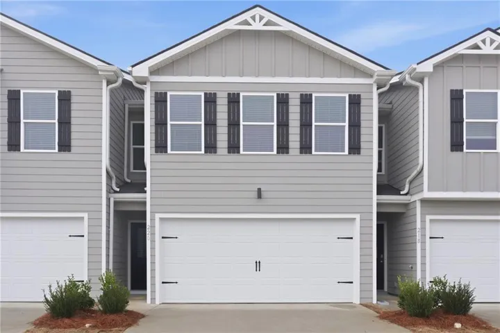 220 Norchester Avenue, Hogansville, Georgia 30230