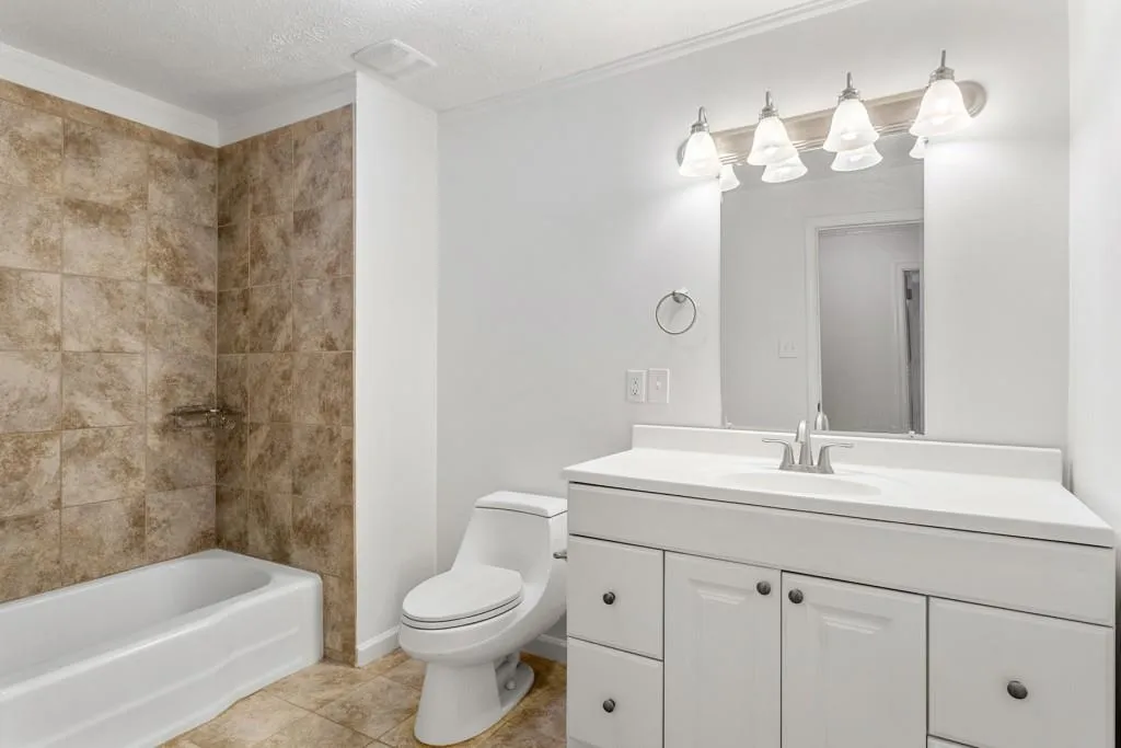 5150 High Point Road, Atlanta, Georgia 30342, 3 Bedrooms Bedrooms, ,2 BathroomsBathrooms,Residential,Sold,5150 High Point Road,7161841