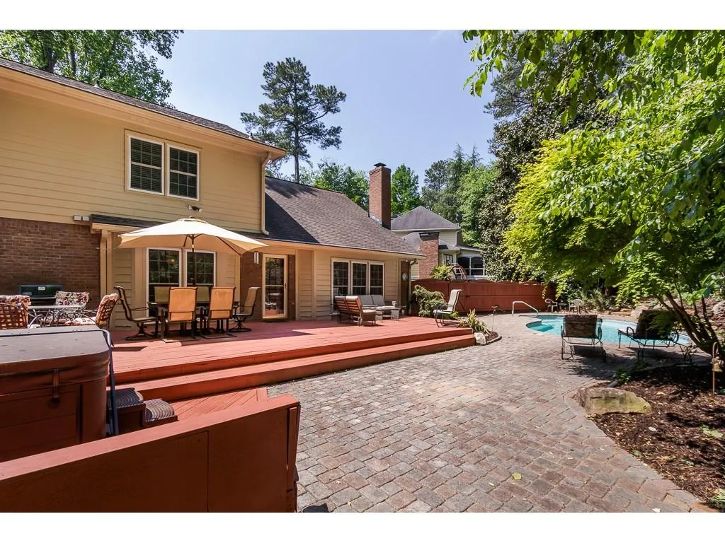 110 Catina Court, Atlanta, Georgia 30328, 6 Bedrooms Bedrooms, ,4 BathroomsBathrooms,Residential,Sold,110 Catina Court,6545572