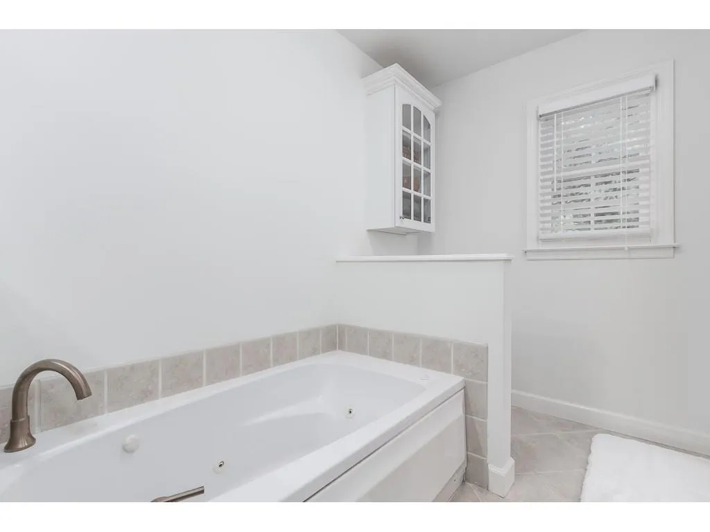 110 Catina Court, Atlanta, Georgia 30328, 6 Bedrooms Bedrooms, ,4 BathroomsBathrooms,Residential,Sold,110 Catina Court,6545572