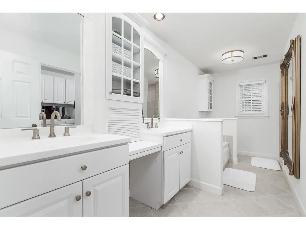 110 Catina Court, Atlanta, Georgia 30328, 6 Bedrooms Bedrooms, ,4 BathroomsBathrooms,Residential,Sold,110 Catina Court,6545572