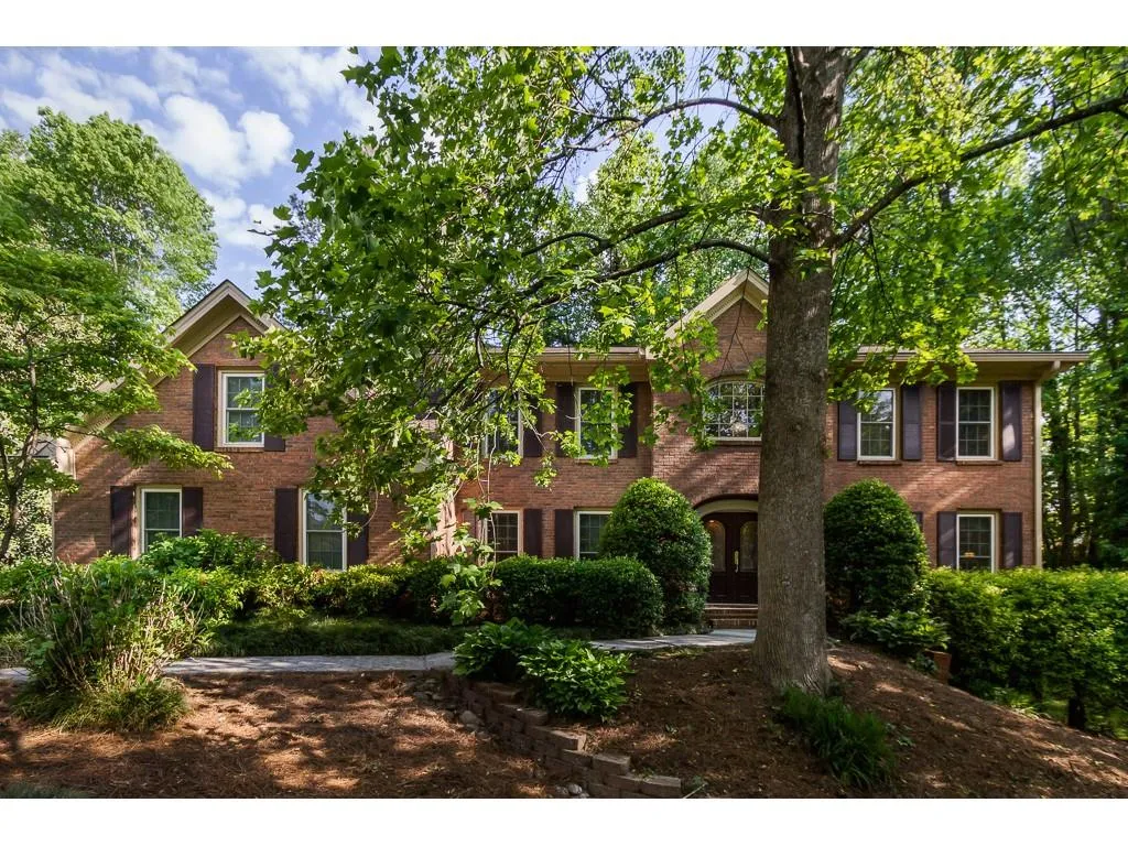 110 Catina Court, Atlanta, Georgia 30328, 6 Bedrooms Bedrooms, ,4 BathroomsBathrooms,Residential,Sold,110 Catina Court,6545572