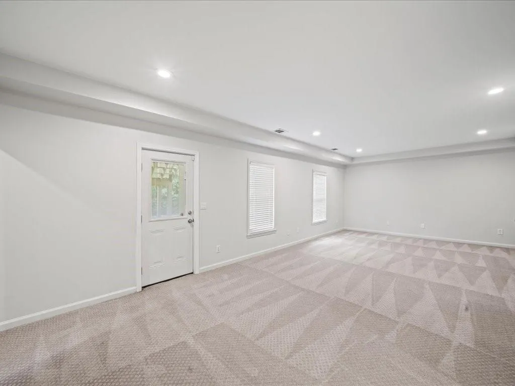 740 Orchard Court, Sandy Springs, Georgia 30328, 4 Bedrooms Bedrooms, ,3 BathroomsBathrooms,Residential,Sold,740 Orchard Court,7595115