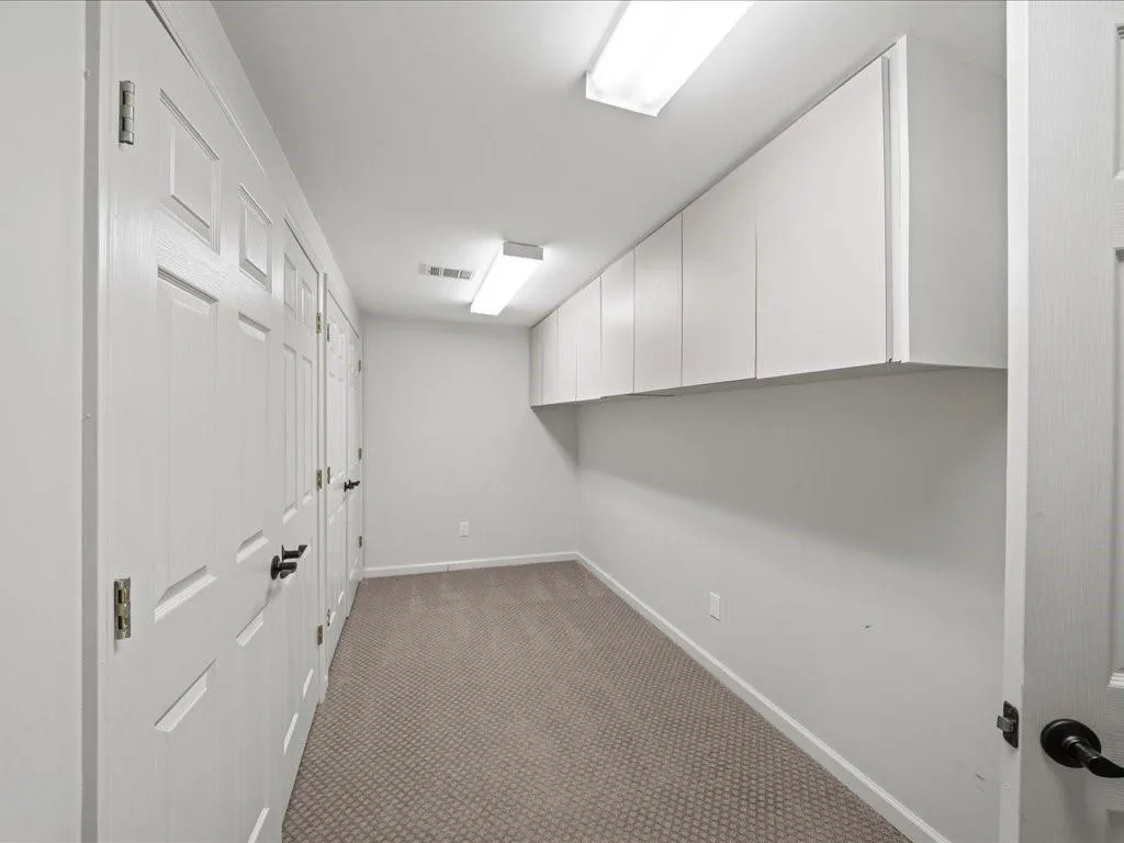 740 Orchard Court, Sandy Springs, Georgia 30328, 4 Bedrooms Bedrooms, ,3 BathroomsBathrooms,Residential,Sold,740 Orchard Court,7595115