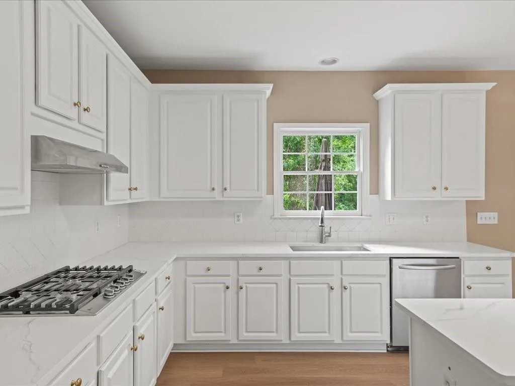 740 Orchard Court, Sandy Springs, Georgia 30328, 4 Bedrooms Bedrooms, ,3 BathroomsBathrooms,Residential,Sold,740 Orchard Court,7595115