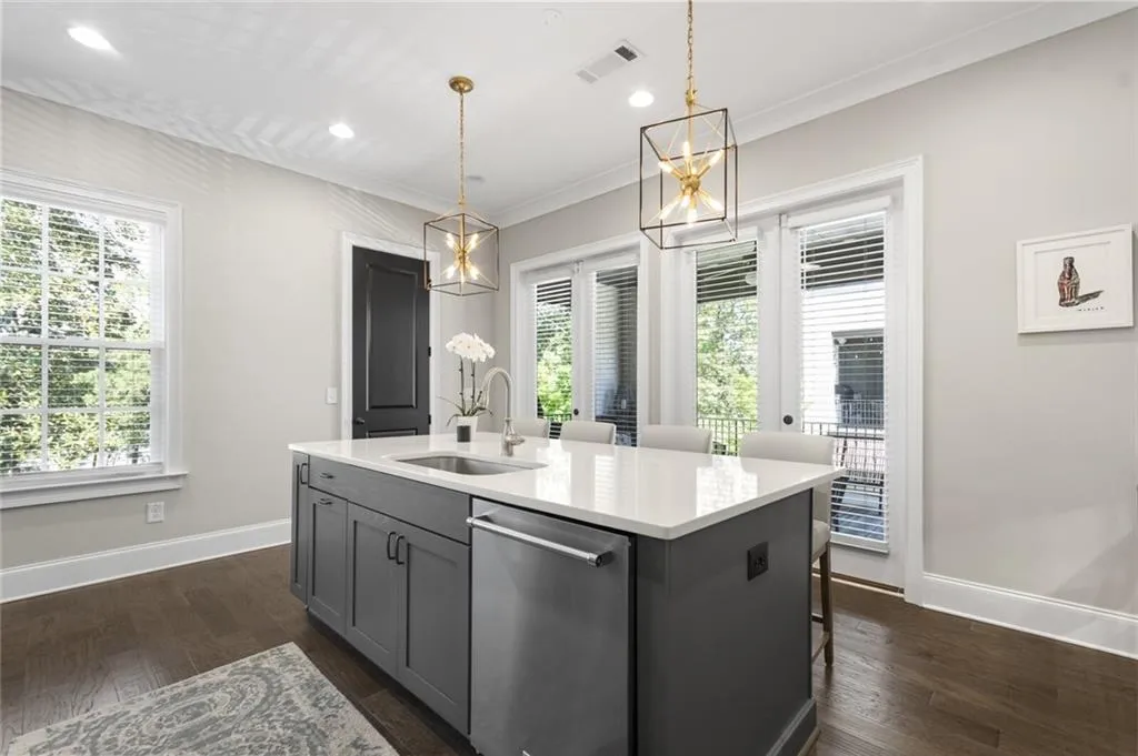 6592 Aria Village Drive, Atlanta, Georgia 30328, 3 Bedrooms Bedrooms, ,3 BathroomsBathrooms,Residential,Sold,6592 Aria Village Drive,7039703