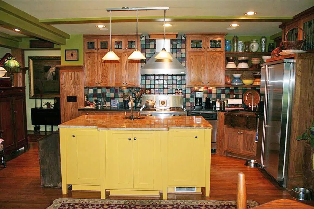 5045 Powers Ferry Road Nw, Atlanta, Georgia 30327, 5 Bedrooms Bedrooms, ,3 BathroomsBathrooms,Residential,Sold,5045 Powers Ferry Road Nw,5544255