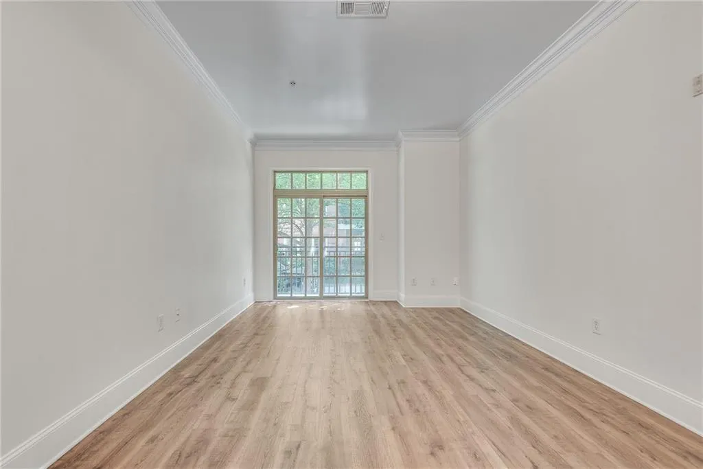 1055 Piedmont Avenue Ne Unit 117, Atlanta, Georgia 30309, 1 Bedroom Bedrooms, ,1 BathroomBathrooms,Residential,For Sale,1055 Piedmont Avenue Ne Unit 117,7652803