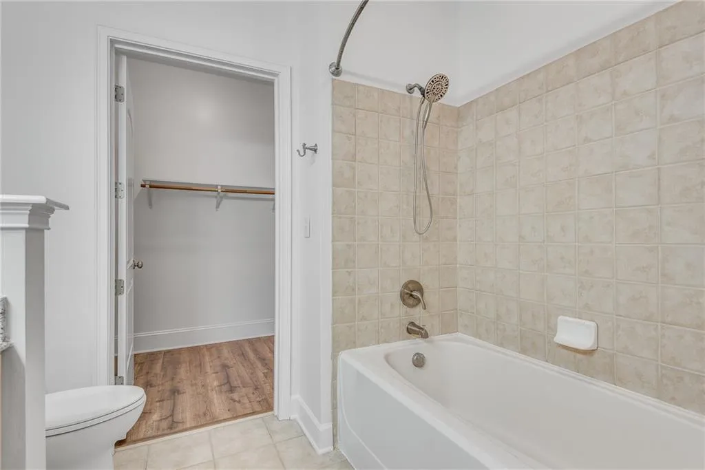 1055 Piedmont Avenue Ne Unit 117, Atlanta, Georgia 30309, 1 Bedroom Bedrooms, ,1 BathroomBathrooms,Residential,For Sale,1055 Piedmont Avenue Ne Unit 117,7652803