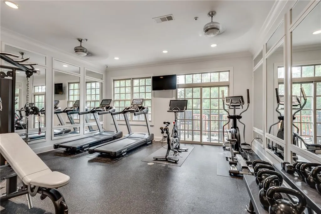 1055 Piedmont Avenue Ne Unit 117, Atlanta, Georgia 30309, 1 Bedroom Bedrooms, ,1 BathroomBathrooms,Residential,For Sale,1055 Piedmont Avenue Ne Unit 117,7652803
