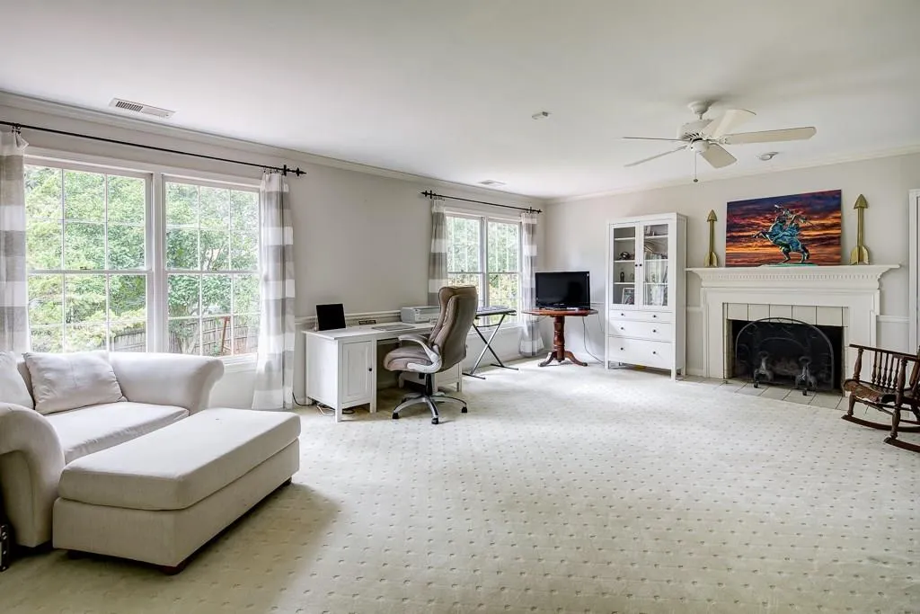 245 Landfall Road, Atlanta, Georgia 30328, 6 Bedrooms Bedrooms, ,5 BathroomsBathrooms,Residential,Sold,245 Landfall Road,6086358