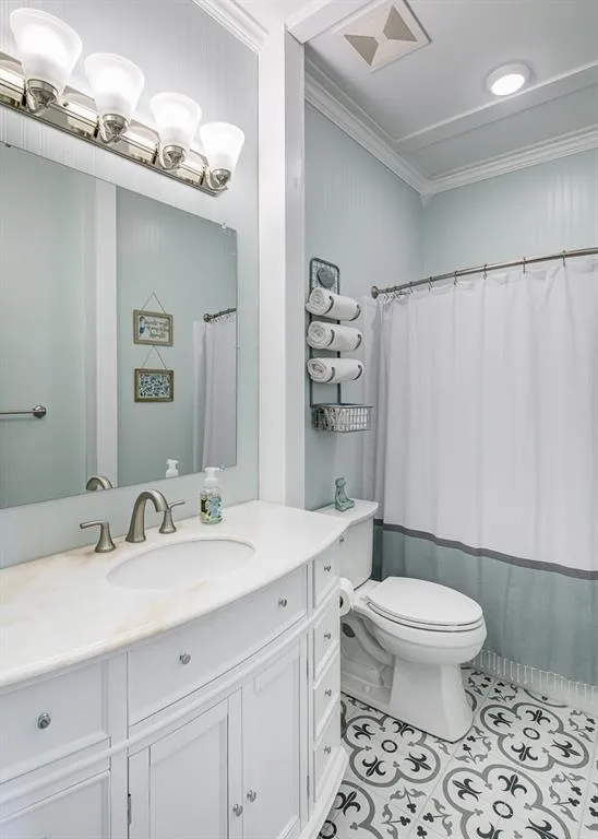 245 Landfall Road, Atlanta, Georgia 30328, 6 Bedrooms Bedrooms, ,5 BathroomsBathrooms,Residential,Sold,245 Landfall Road,6086358