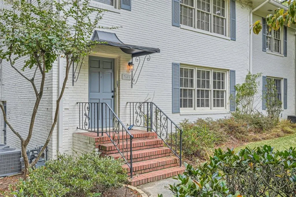 3685 Cantrell Road Ne, Atlanta, Georgia 30319, ,Residential Income,For Sale,3685 Cantrell Road Ne,7648019