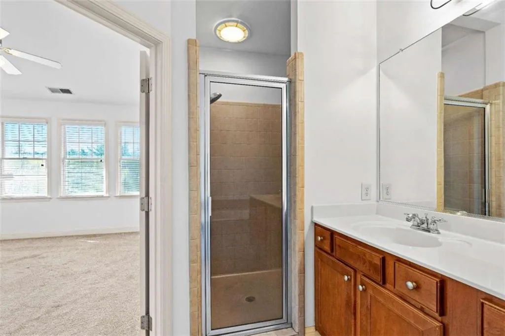 5270 Kershaw Court, Atlanta, Georgia 30339, 3 Bedrooms Bedrooms, ,3 BathroomsBathrooms,Residential,For Sale,5270 Kershaw Court,7668464