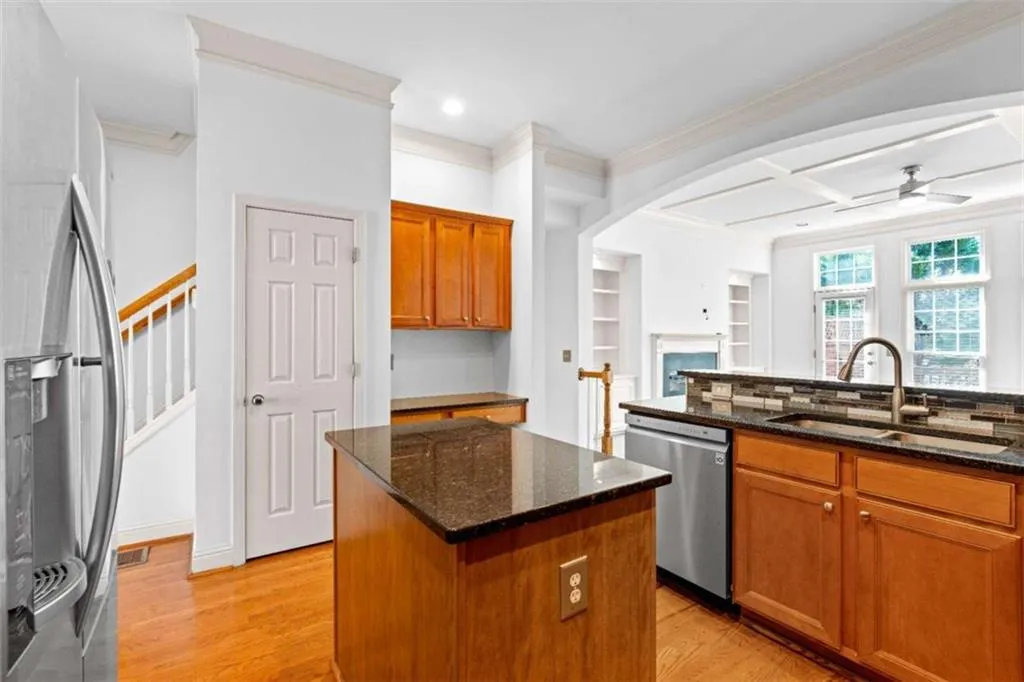 5270 Kershaw Court, Atlanta, Georgia 30339, 3 Bedrooms Bedrooms, ,3 BathroomsBathrooms,Residential,For Sale,5270 Kershaw Court,7668464