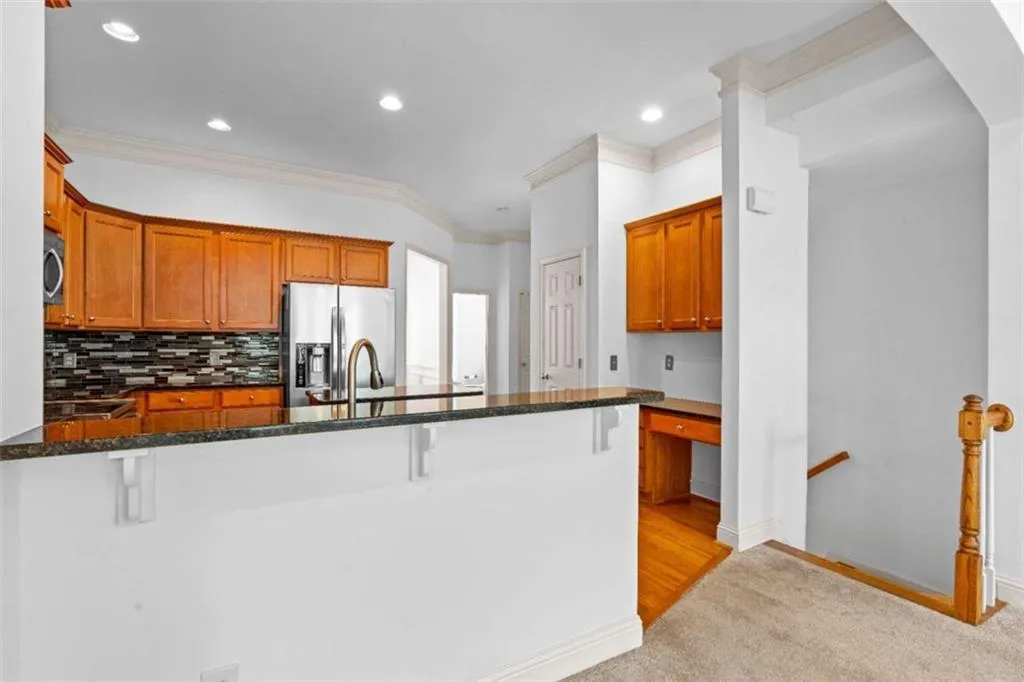 5270 Kershaw Court, Atlanta, Georgia 30339, 3 Bedrooms Bedrooms, ,3 BathroomsBathrooms,Residential,For Sale,5270 Kershaw Court,7668464