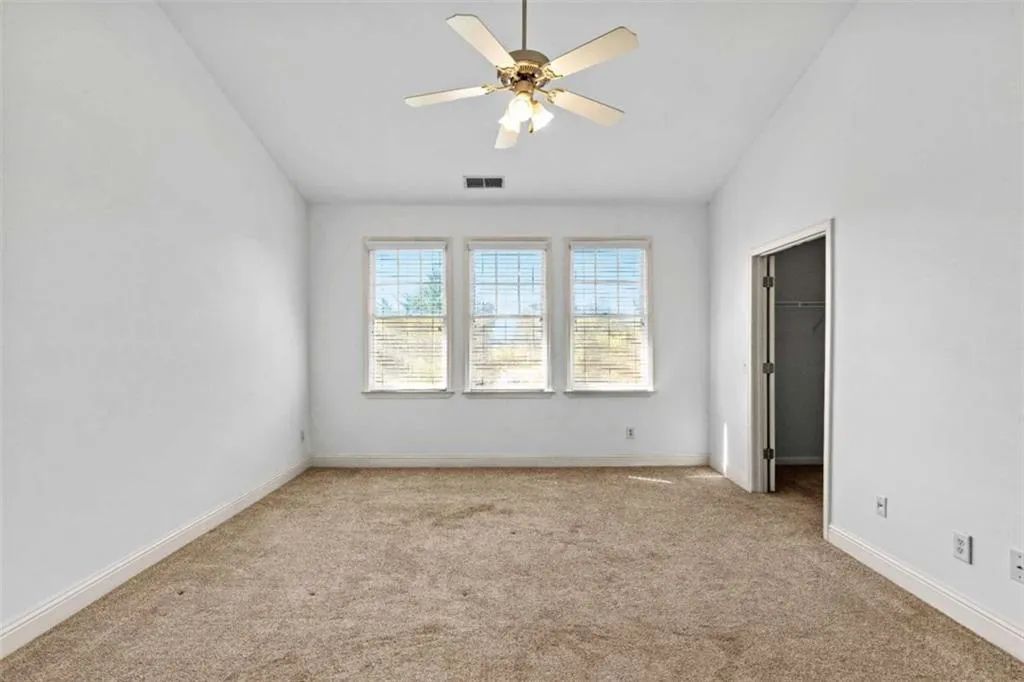 5270 Kershaw Court, Atlanta, Georgia 30339, 3 Bedrooms Bedrooms, ,3 BathroomsBathrooms,Residential,For Sale,5270 Kershaw Court,7668464