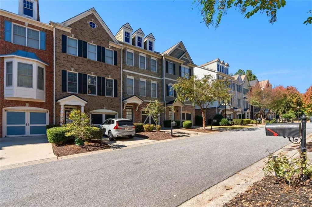 5270 Kershaw Court, Atlanta, Georgia 30339, 3 Bedrooms Bedrooms, ,3 BathroomsBathrooms,Residential,For Sale,5270 Kershaw Court,7668464