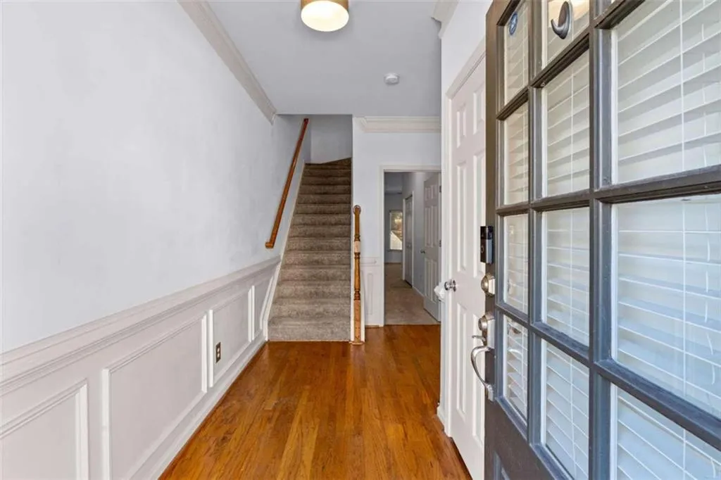 5270 Kershaw Court, Atlanta, Georgia 30339, 3 Bedrooms Bedrooms, ,3 BathroomsBathrooms,Residential,For Sale,5270 Kershaw Court,7668464