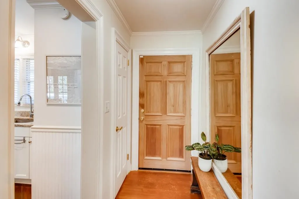 6046 Kayron Drive, Sandy Springs, Georgia 30328, 4 Bedrooms Bedrooms, ,3 BathroomsBathrooms,Residential,Sold,6046 Kayron Drive,6664962