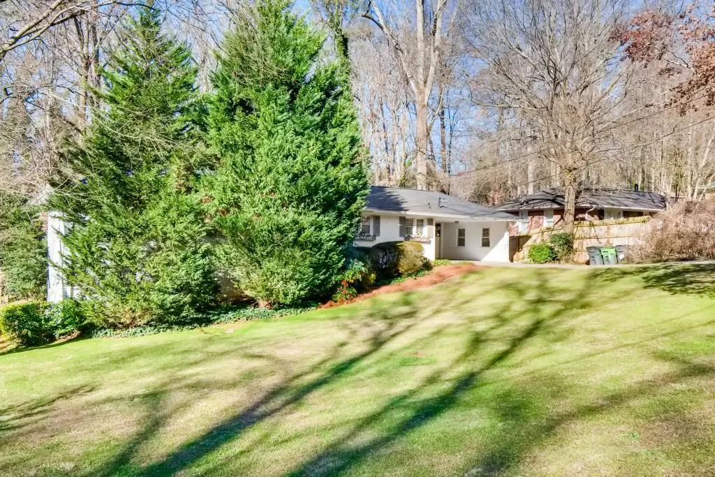 6046 Kayron Drive, Sandy Springs, Georgia 30328, 4 Bedrooms Bedrooms, ,3 BathroomsBathrooms,Residential,Sold,6046 Kayron Drive,6664962