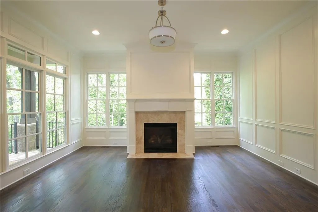 4573 Dudley Lane, Sandy Springs, Georgia 30327, 5 Bedrooms Bedrooms, ,5 BathroomsBathrooms,Residential,Sold,4573 Dudley Lane,5644223