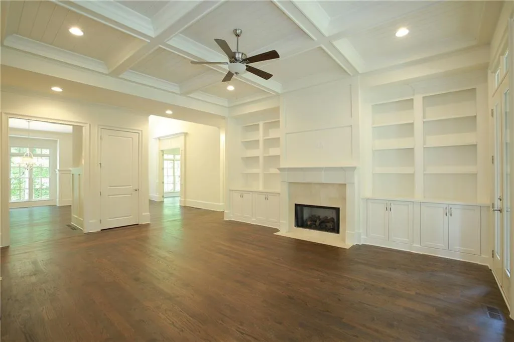 4573 Dudley Lane, Sandy Springs, Georgia 30327, 5 Bedrooms Bedrooms, ,5 BathroomsBathrooms,Residential,Sold,4573 Dudley Lane,5644223